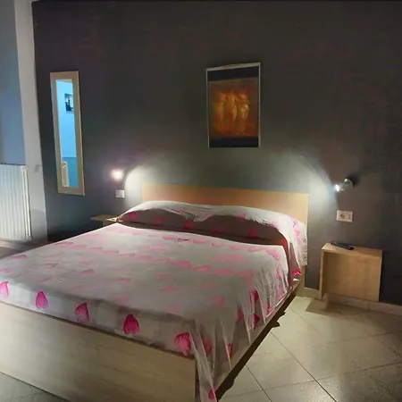 Confy Apartmán Pompei